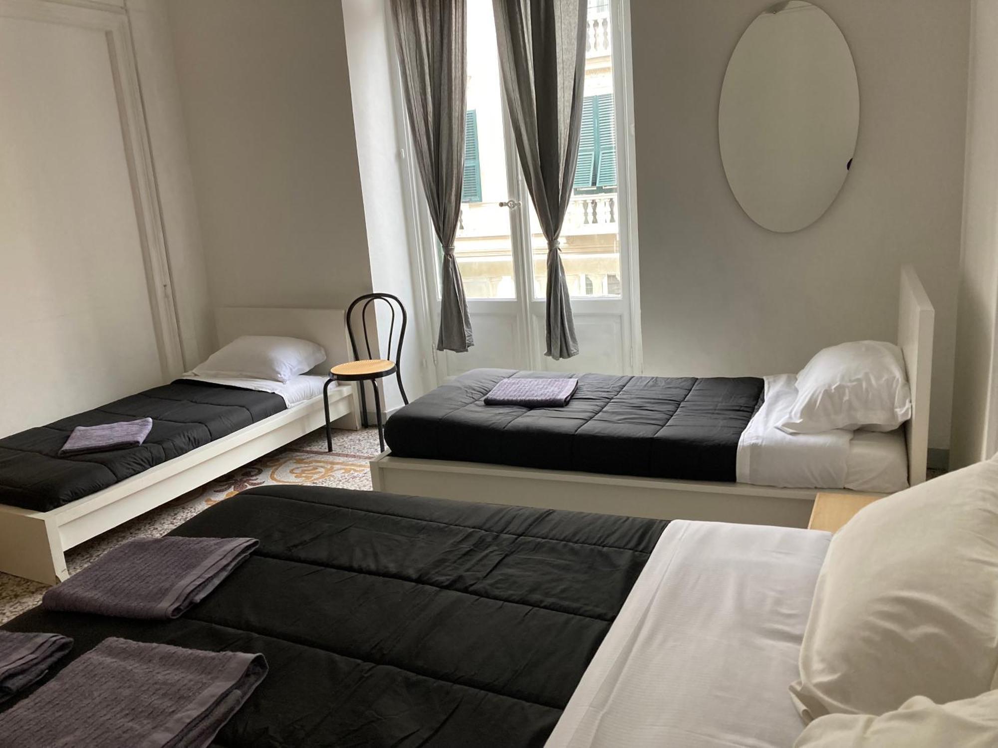 Guest House Roma Genoa Exterior photo